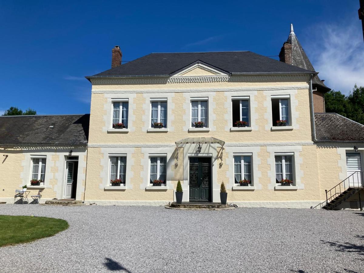Au Domaine Du Predieu Crecy-sur-Serre Exterior photo